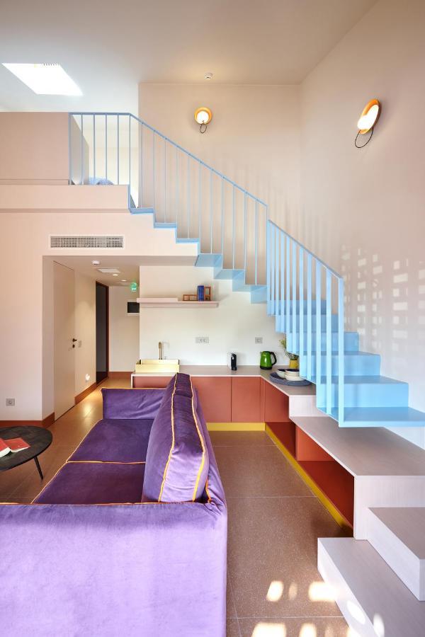 Loom Athens Hotel Exterior photo
