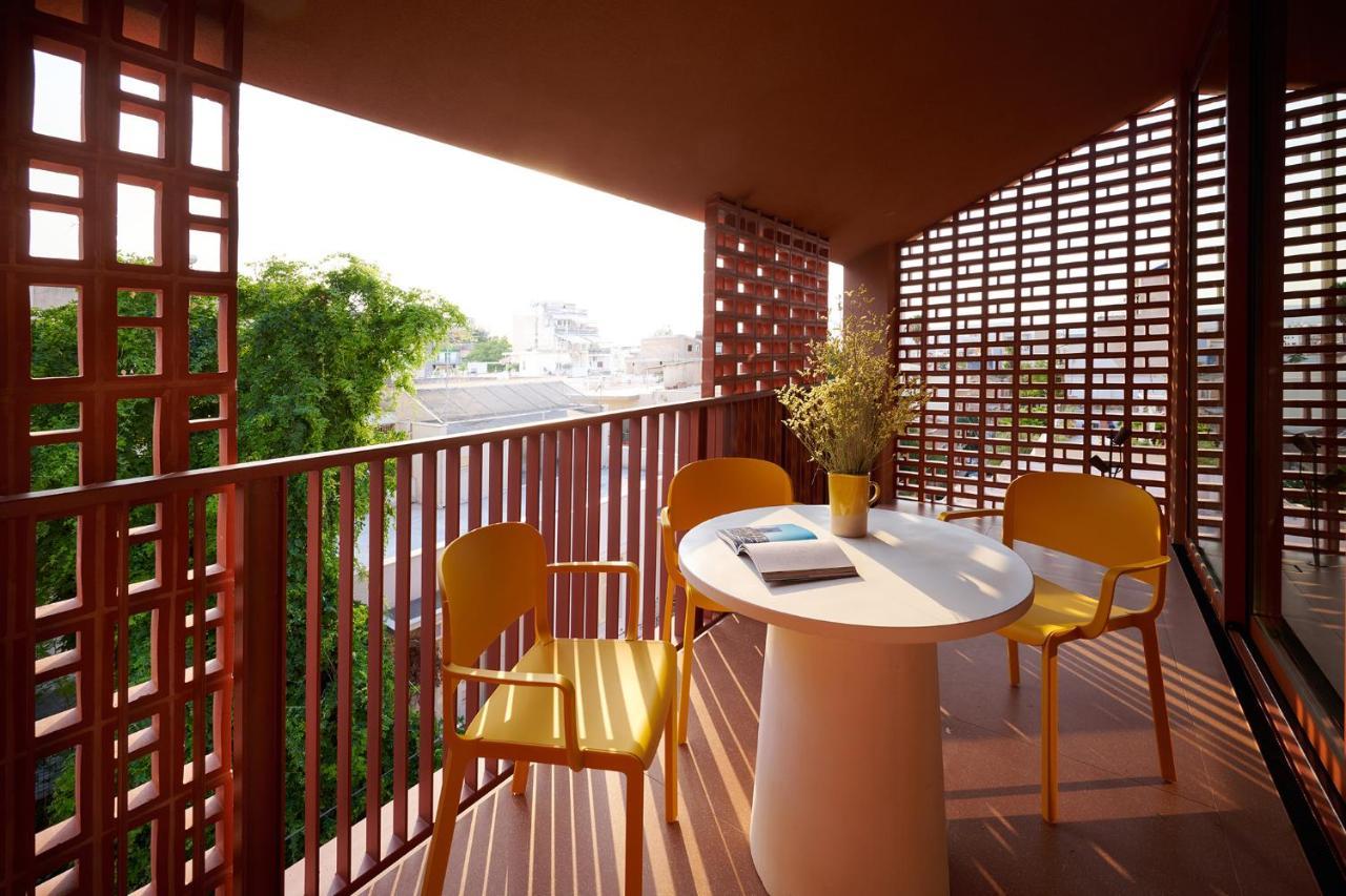 Loom Athens Hotel Exterior photo